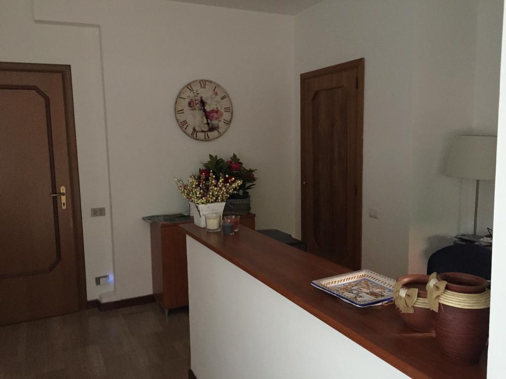 Dimora Spina Hotel Ferrazzano Екстериор снимка