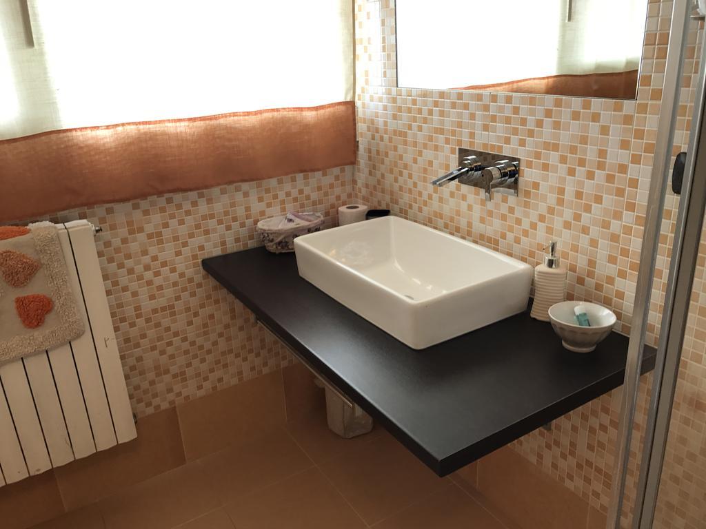 Dimora Spina Hotel Ferrazzano Екстериор снимка