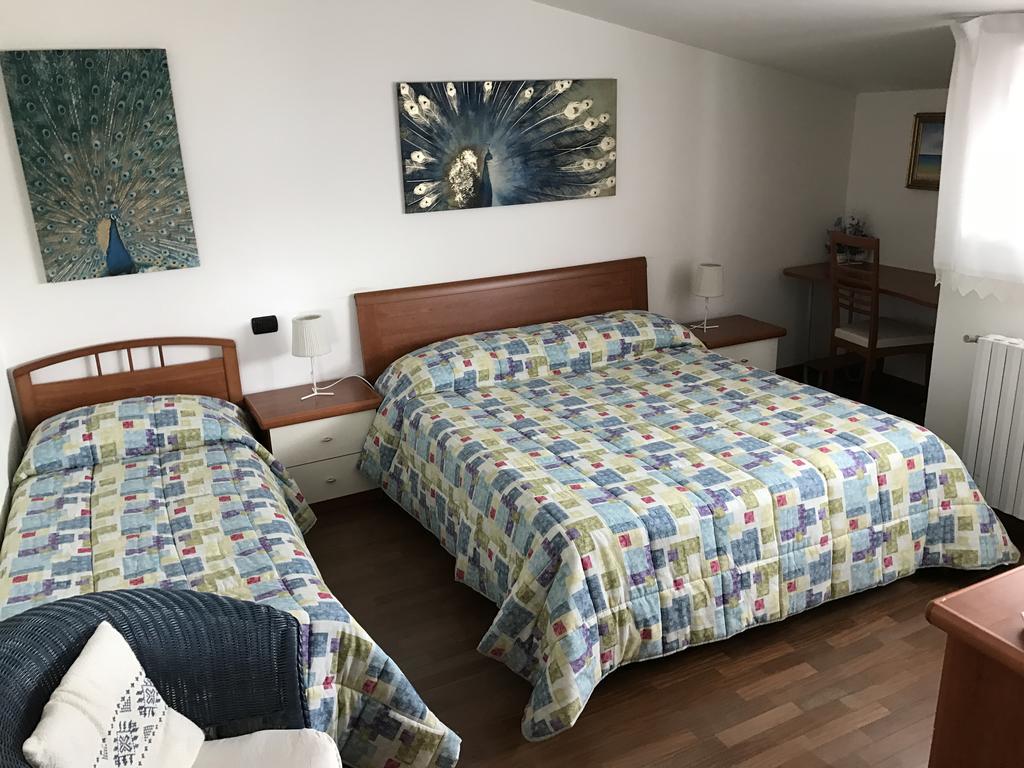 Dimora Spina Hotel Ferrazzano Екстериор снимка